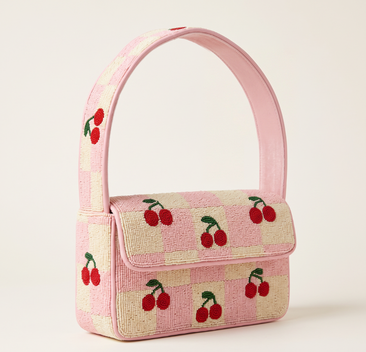 The Cerise — Three-quarter view
